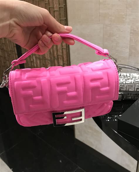 nicki minaj fendi pink bag